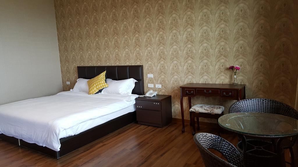 Chi House Hotell Miaoli Eksteriør bilde
