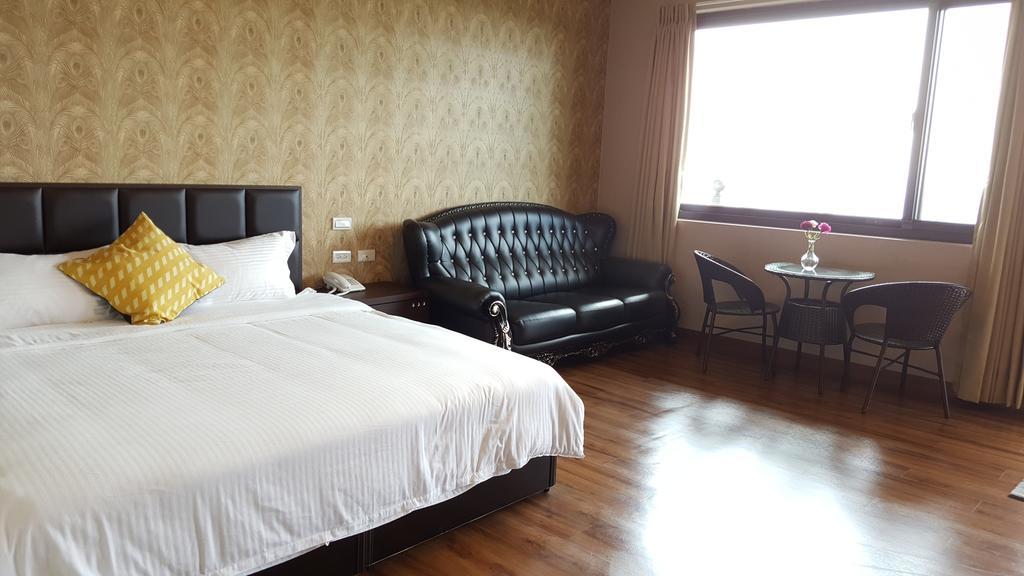 Chi House Hotell Miaoli Eksteriør bilde