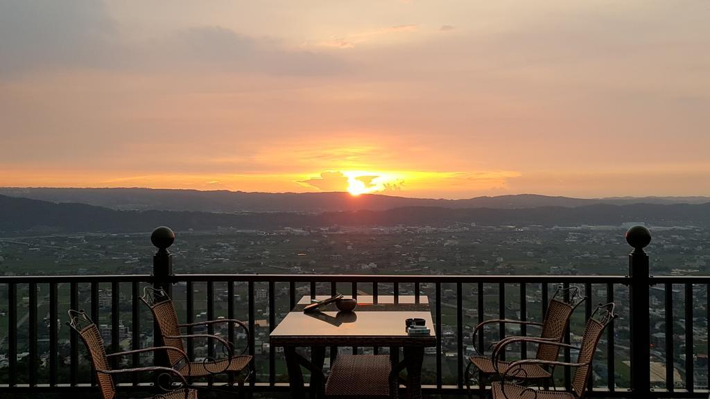 Chi House Hotell Miaoli Eksteriør bilde